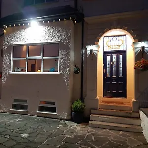 2* Hotel The Fairhaven